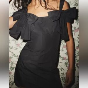 Kimchi Blue Black Mini Dress in Sz X-LARGE